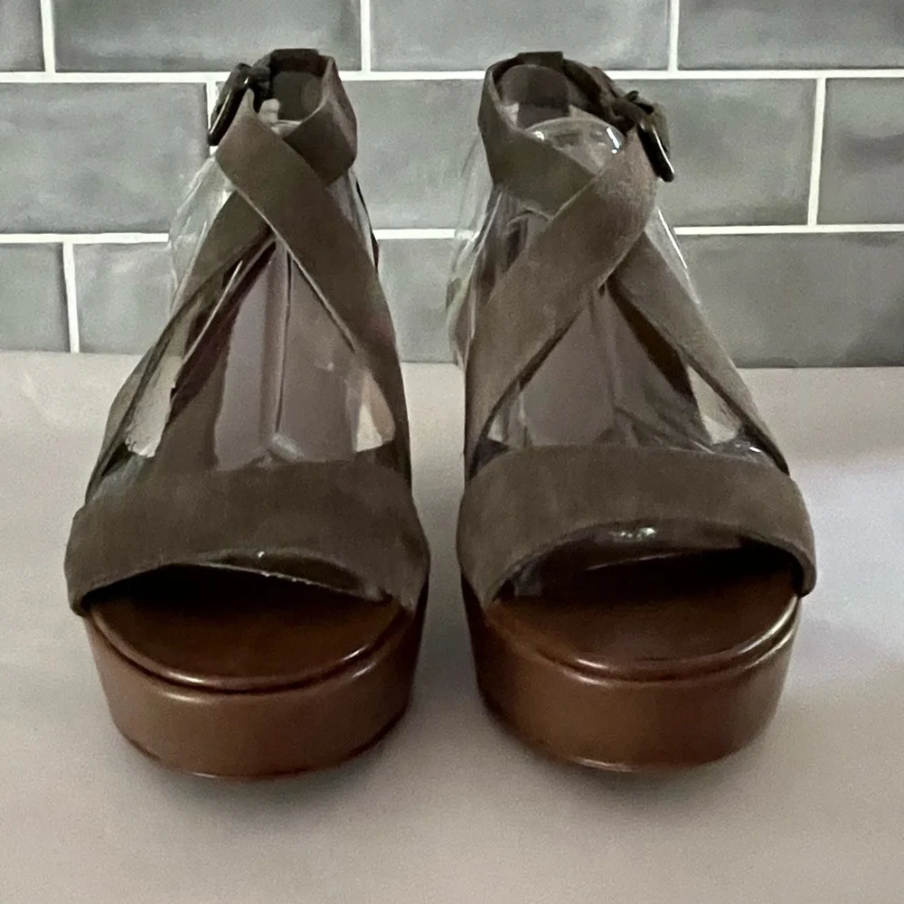 NIB J. Crew Marguerite Suede and Leather Wedge Platform Sandals Olive Boho 7M